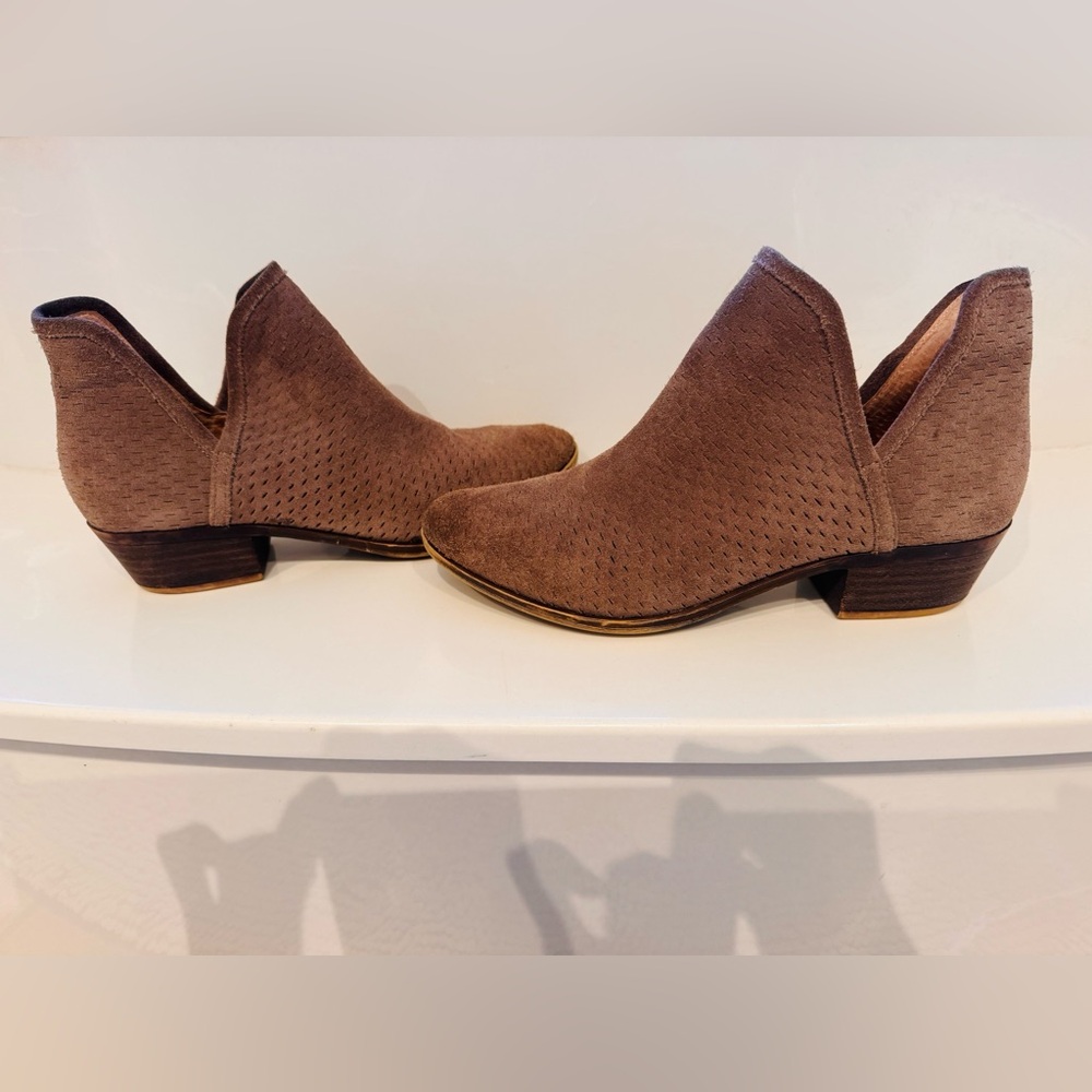 Lucky Brand ankle booties